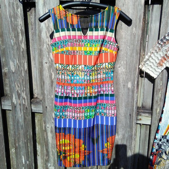 Joseph Ribkoff geometric dress  NWT 4 - Picture 2 of 12